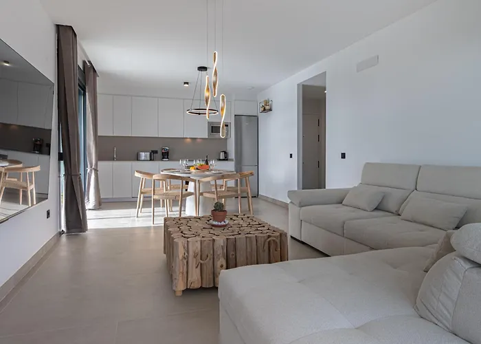 Serenity Deluxe - Pool & Terrace Daire *