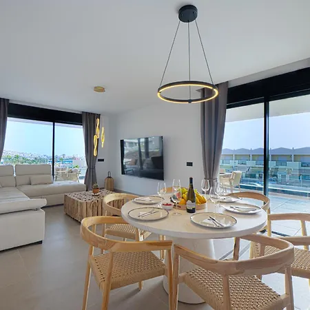 Apartamento Serenity Deluxe - Pool & Terrace *