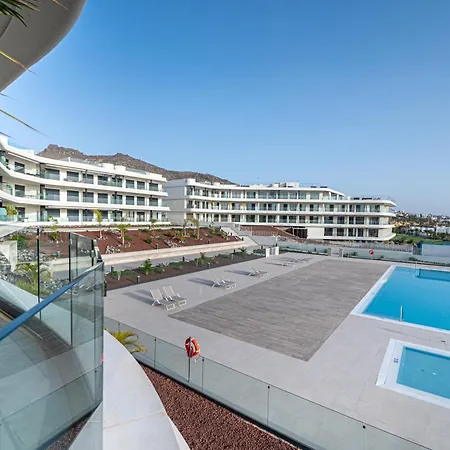 Apartment Serenity Deluxe - Pool & Terrace